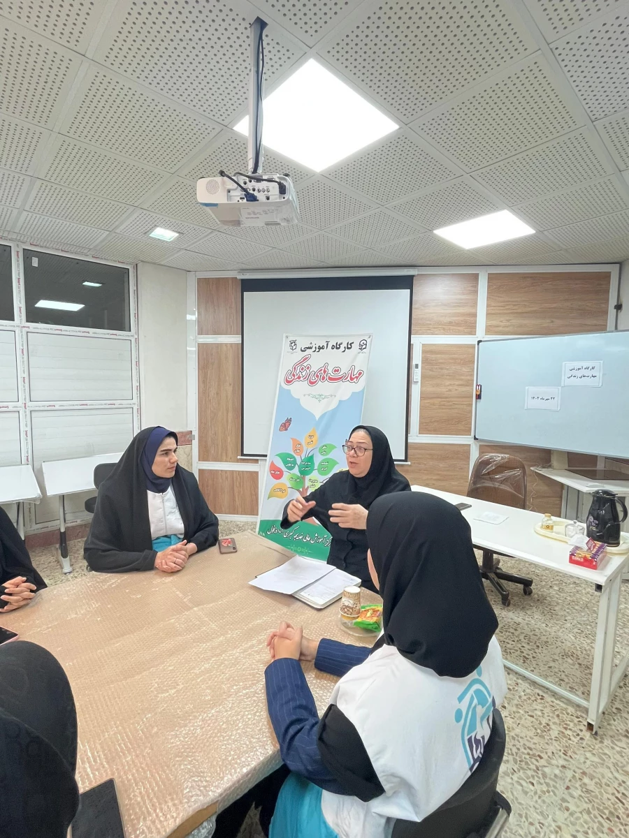 برگزاری کارگاه مهارت های زندگی ویژه دانشجومعلمان  14