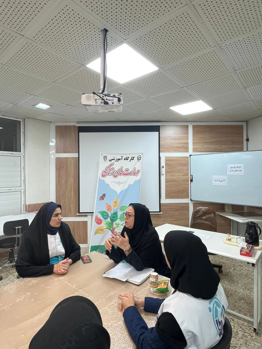 برگزاری کارگاه مهارت های زندگی ویژه دانشجومعلمان  15