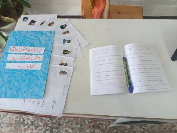 برپایی غرفه ۱۳ آبان با محوریت جنگ ۱۲ روزه 4