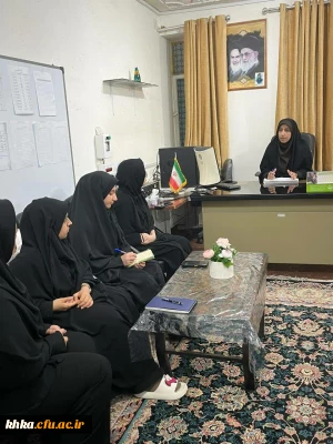 جلسه سرپرست با اعضای شورای صنفی

برگزاری جلسه سرپرست با اعضای شورای صنفی در دفتر سرپرستی سرای دانشجویی مرکز حضرت خدیجه کبری(س)