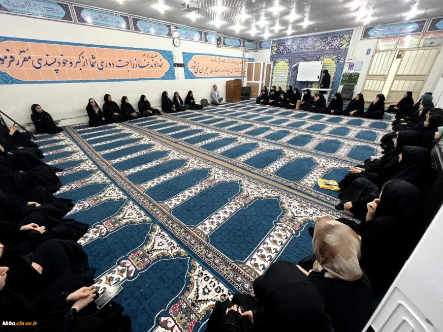 برگزاری دومین جلسه کارگاه روایت های بدون سانسور با موضوع آسیب شناسی، روان شناسی و ارتباطات 4