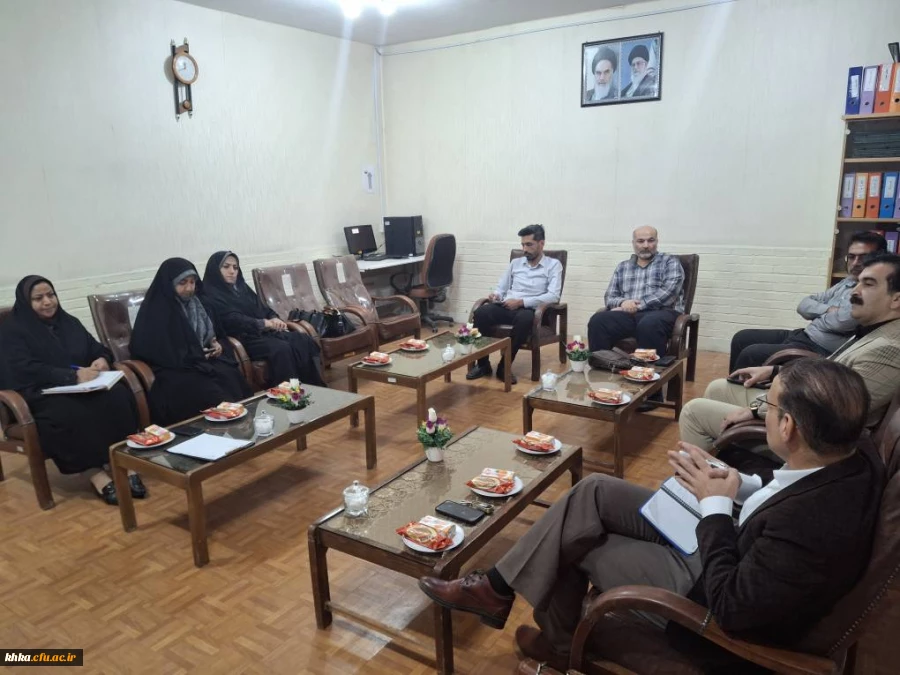 نشست صمیمانه رئیس مرکز با اعضای محترم هیئت علمی و ماموران آموزشی   2