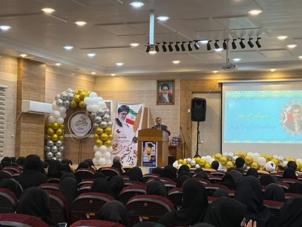 برگزاری مراسم آیین گرامیداشت روز دانشجو در مرکز آموزش عالی حضرت خدیجه کبری(س) دزفول  11