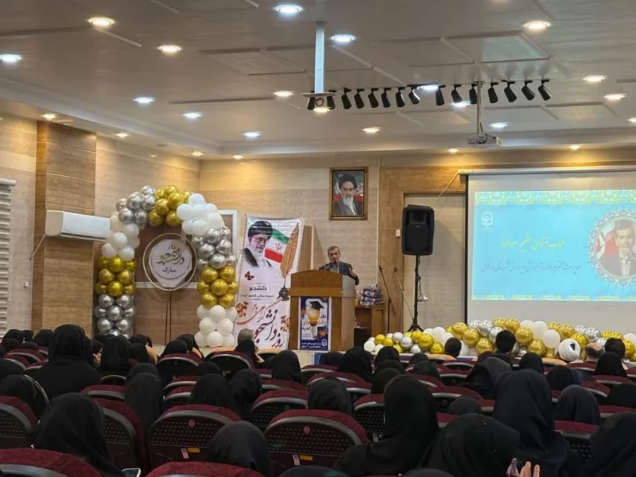 برگزاری مراسم آیین گرامیداشت روز دانشجو در مرکز آموزش عالی حضرت خدیجه کبری(س) دزفول  11