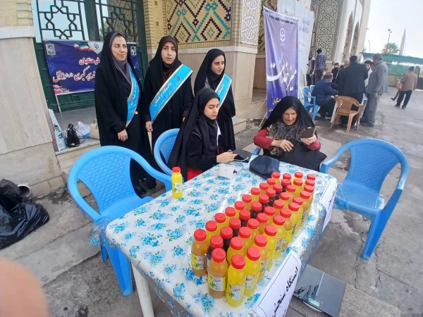 برگزاری میز خدمت مرکز حضرت خدیجه کبری (س) دزفول به مناسبت اعیاد شعبانیه 2