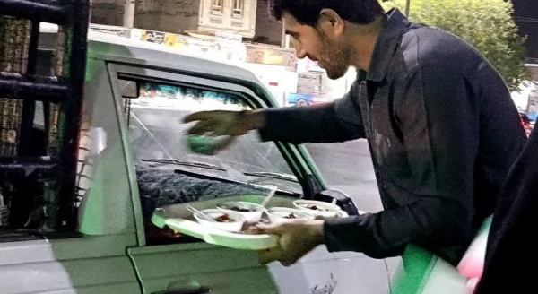 موکب بسیج دانشجویی مرکز آموزش عالی حضرت خدیجه کبری(س) دزفول 2