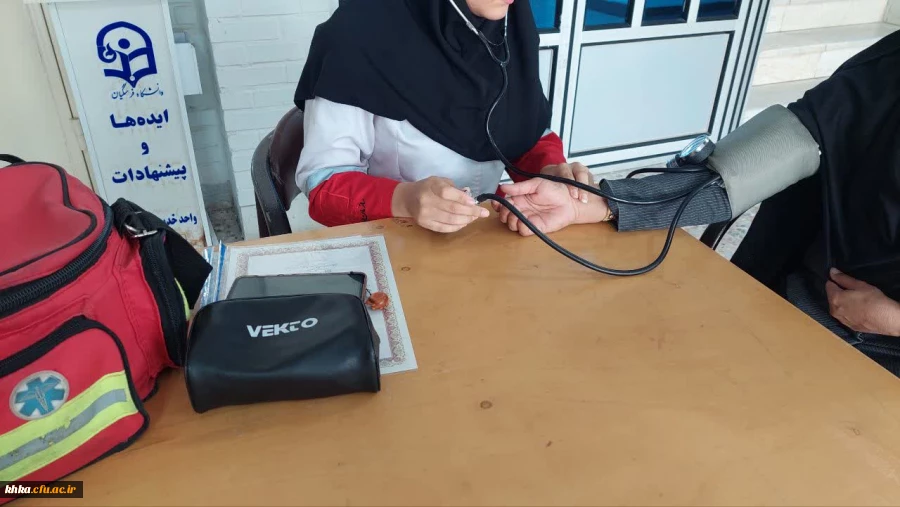 برگزاری ایستگاه سلامت بمناسبت هفته سلامت در ساختمان آموزش وسرای دانشجویی مرکز آموزش عالی حضرت خدیجه کبری (س) 5