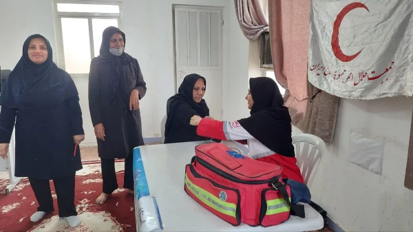 برگزاری ایستگاه سلامت بمناسبت هفته سلامت در ساختمان آموزش وسرای دانشجویی مرکز آموزش عالی حضرت خدیجه کبری (س) 18