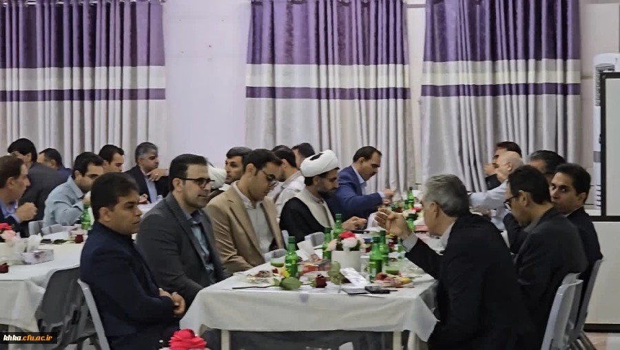 برگزاری مراسم ضیافت شام به مناسبت دهه سرآمدی آموزش و هفته معلم در مرکز آموزش عالی حضرت خدیجه کبری (س)دزفول 6
